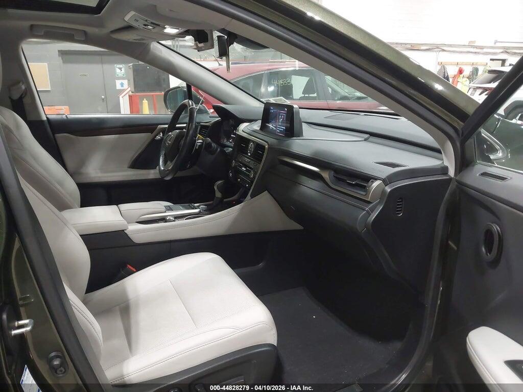 2T2HZMDA2NC328984 2022 LEXUS RX 350 photo no. 5