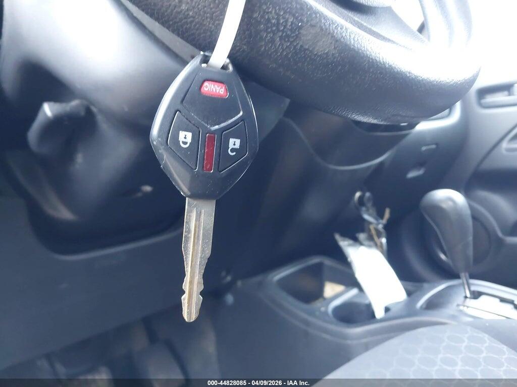 ML32A3HJ3FH007283 2015 MITSUBISHI MIRAGE photo no. 11