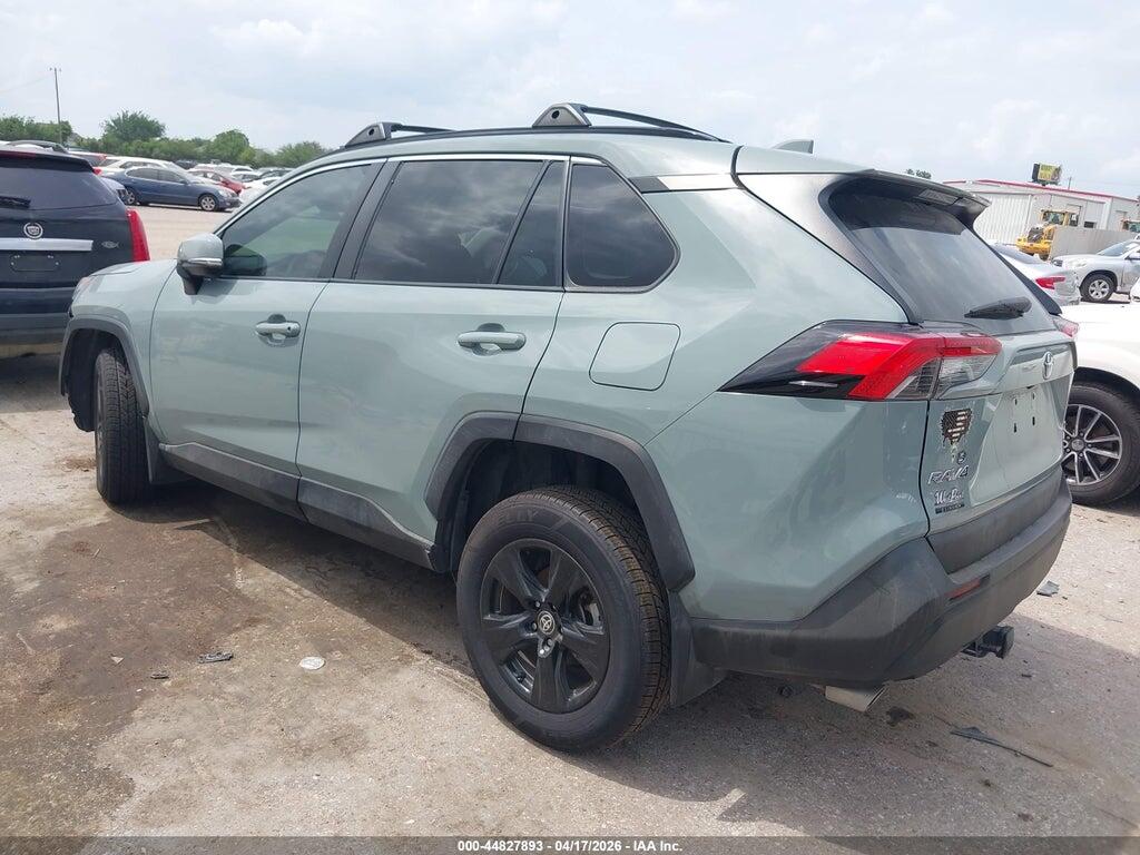2T3P1RFV3MW169806 2021 TOYOTA RAV4 photo no. 3
