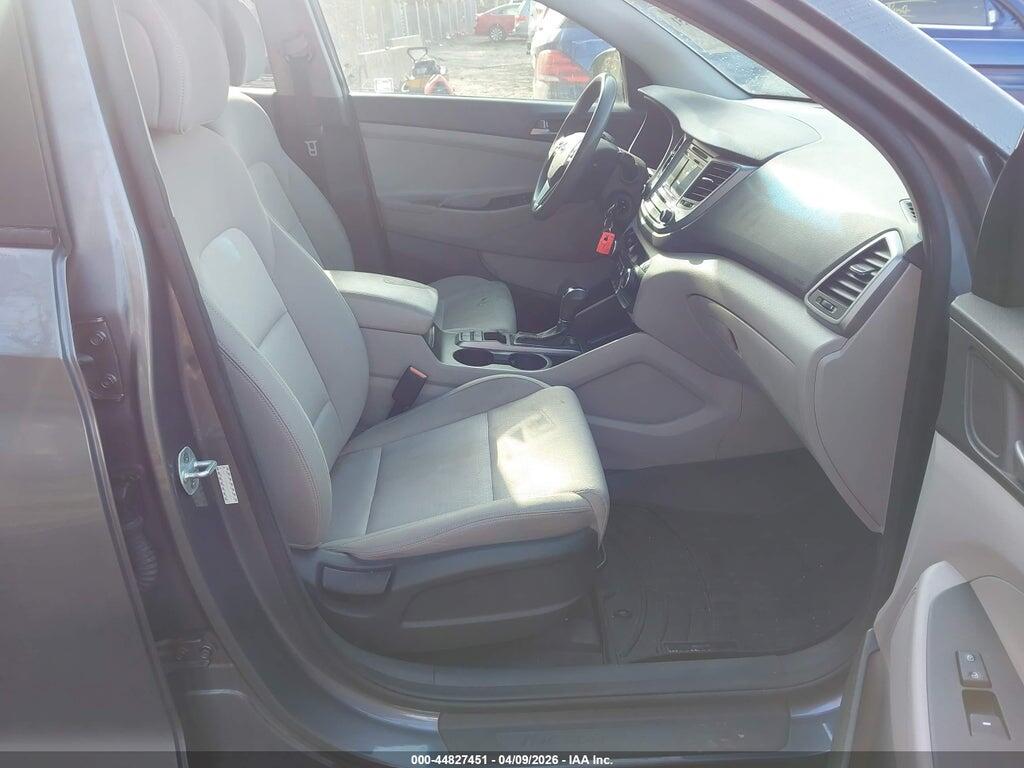 KM8J3CA46GU145511 2016 HYUNDAI TUCSON photo no. 5