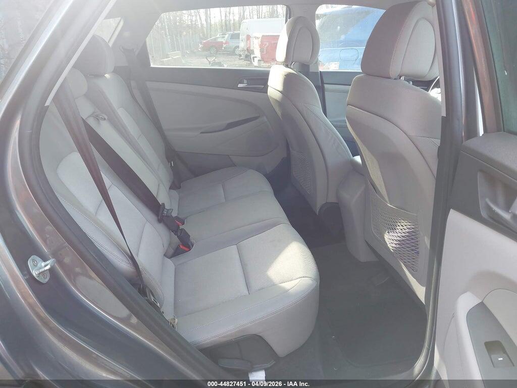 KM8J3CA46GU145511 2016 HYUNDAI TUCSON photo no. 8