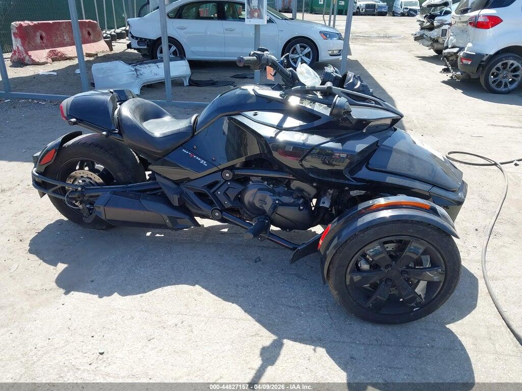 2BXRDDE28MV000005 2021 CAN-AM SPYDER ROADSTER photo no. 11