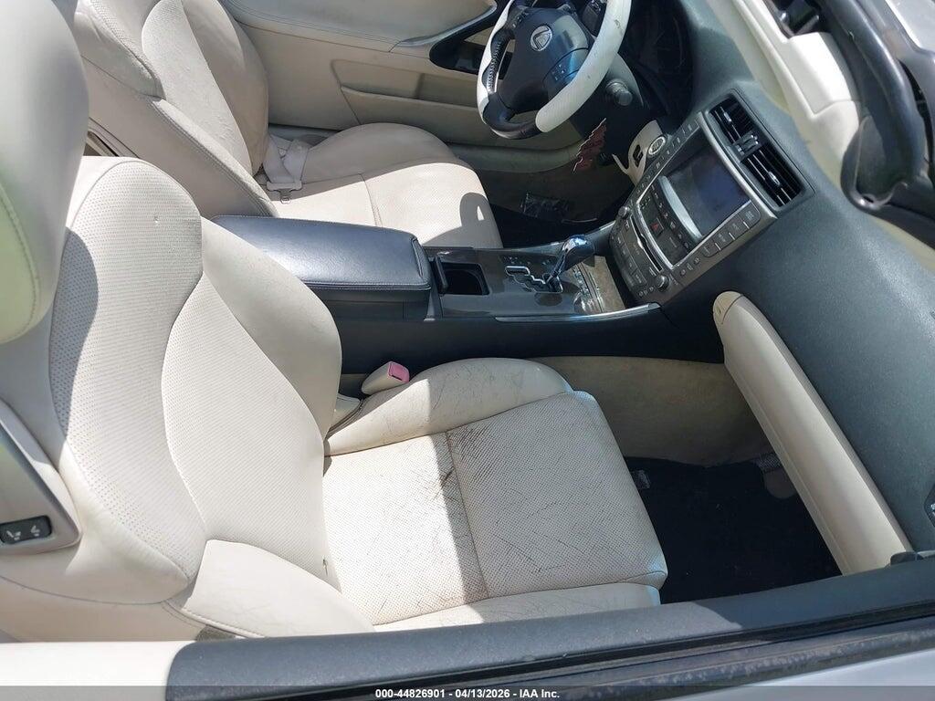 JTHFF2C2XA2513858 2010 LEXUS IS 250C photo no. 5