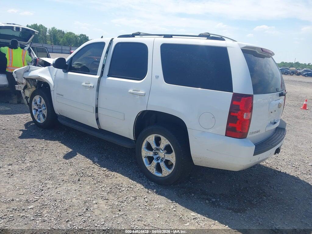 1GNSCBE08DR295748 2013 CHEVROLET TAHOE photo no. 3