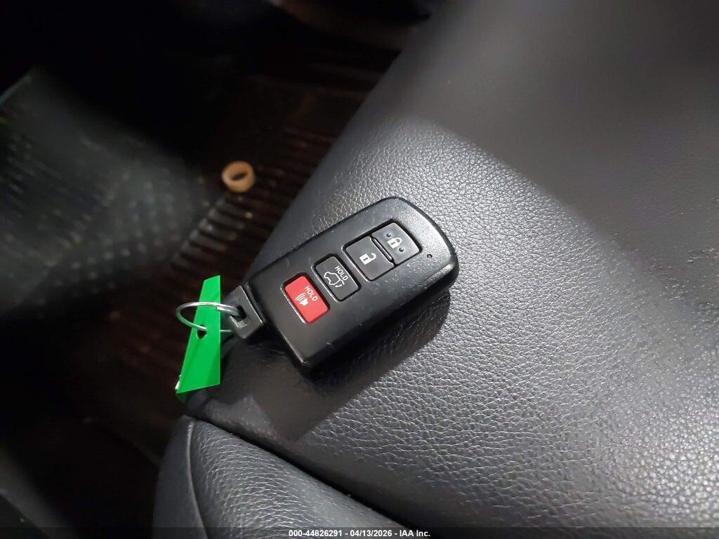 2T3DFREV7FW289035 2015 TOYOTA RAV4 photo no. 11
