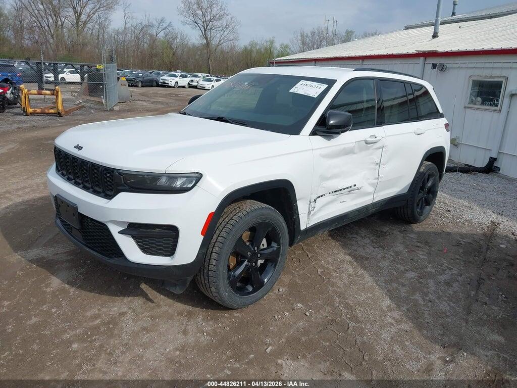 1C4RJHAG1PC580625 2023 JEEP GRAND CHEROKEE photo no. 2