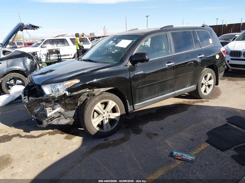 5TDDK3EH3DS178189 2013 TOYOTA HIGHLANDER photo no. 2