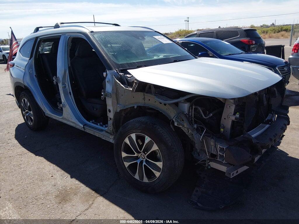 5TDHZRAH4MS514535 2021 TOYOTA HIGHLANDER photo no. 1