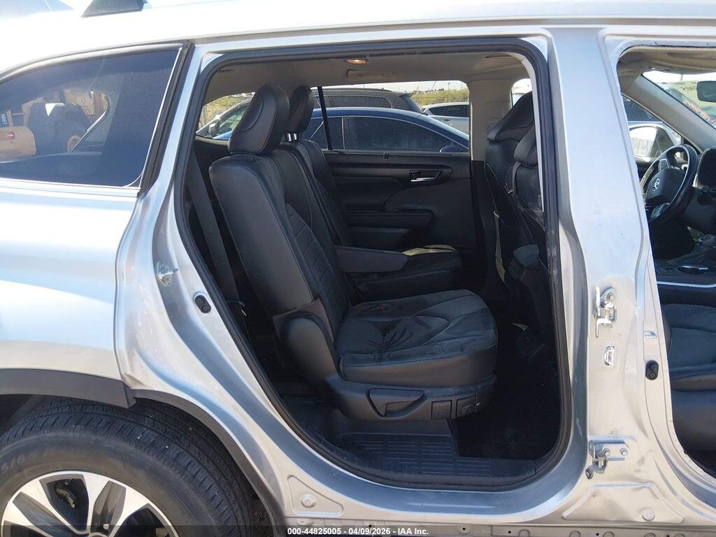 5TDHZRAH4MS514535 2021 TOYOTA HIGHLANDER photo no. 8