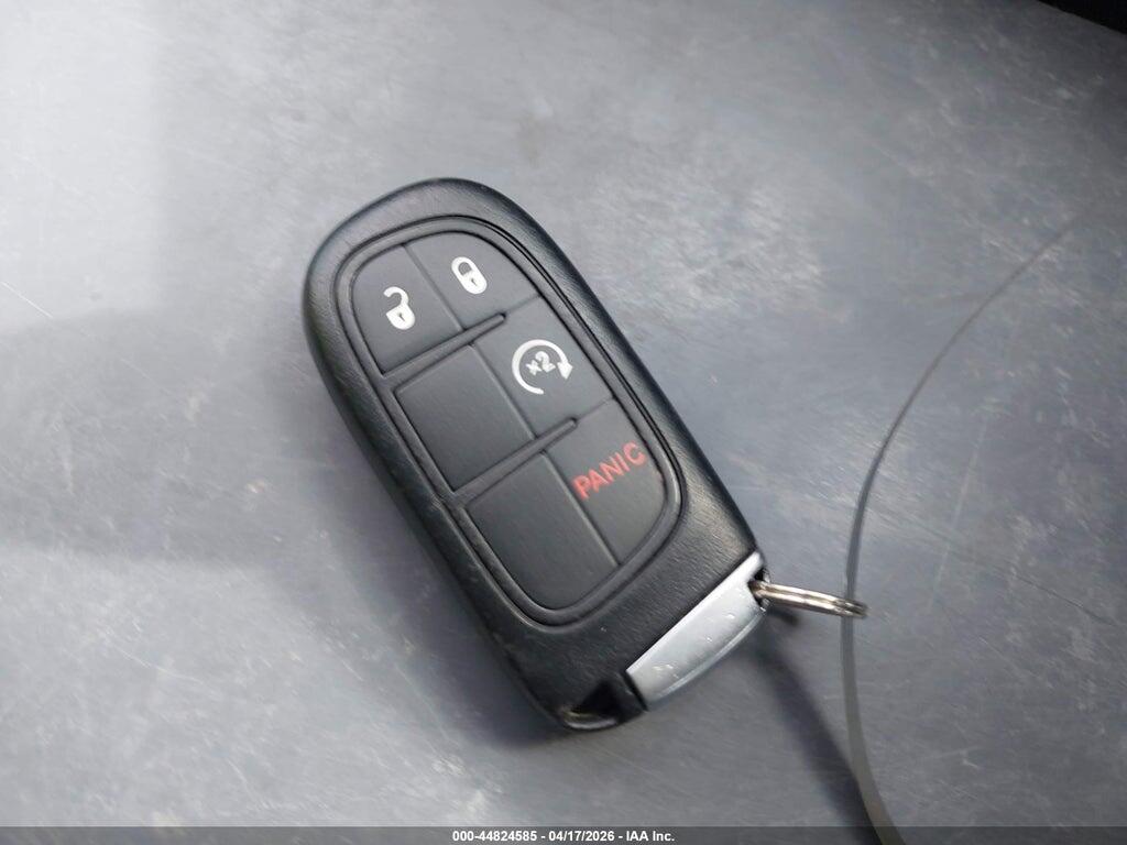 1C4PJMDS9FW779841 2015 JEEP CHEROKEE photo no. 11