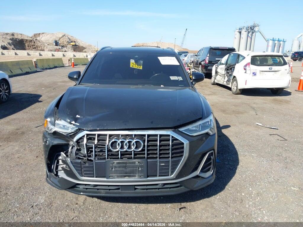 WA1EECF31K1082127 2019 AUDI Q3 photo no. 12