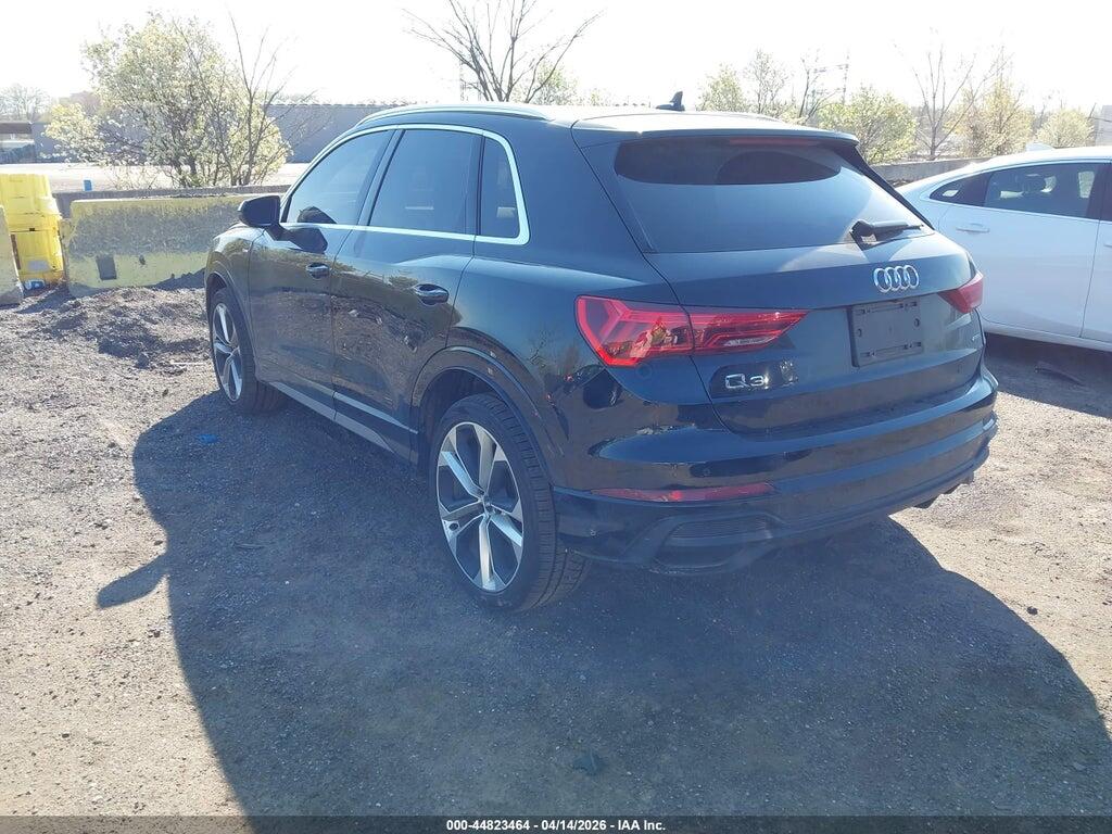 WA1EECF31K1082127 2019 AUDI Q3 photo no. 3