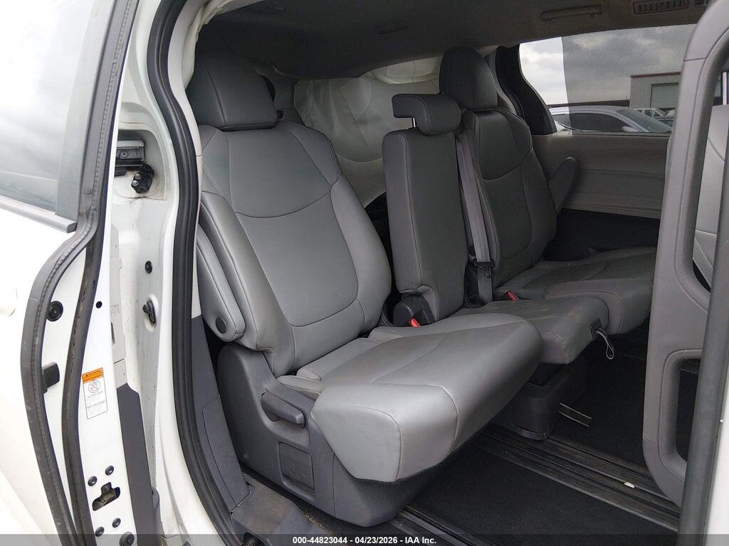5TDYRKEC9MS006096 2021 TOYOTA SIENNA photo no. 8