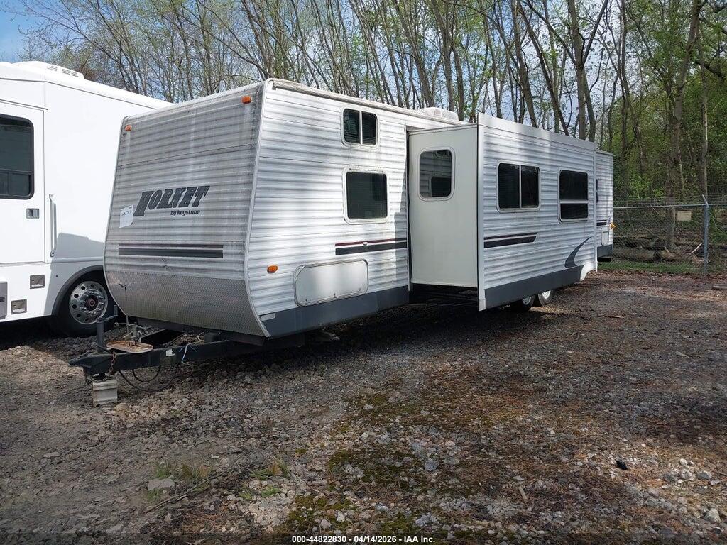 4YDT36B245E316790 2005 KEYSTONE HORNET SPORT SERIES photo no. 2