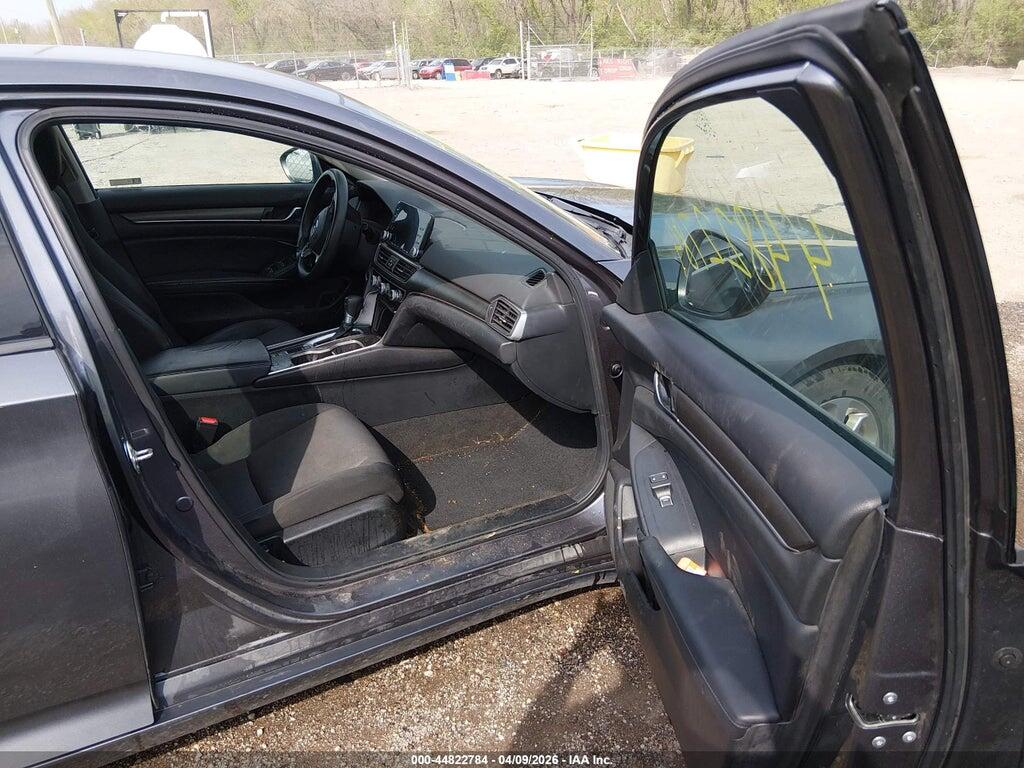 1HGCV1F10JA048003 2018 HONDA ACCORD photo no. 5