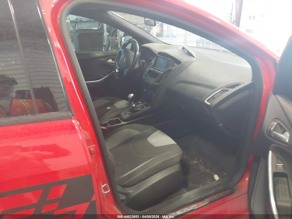 1FADP3L92HL334135 2017 FORD FOCUS ST photo no. 5