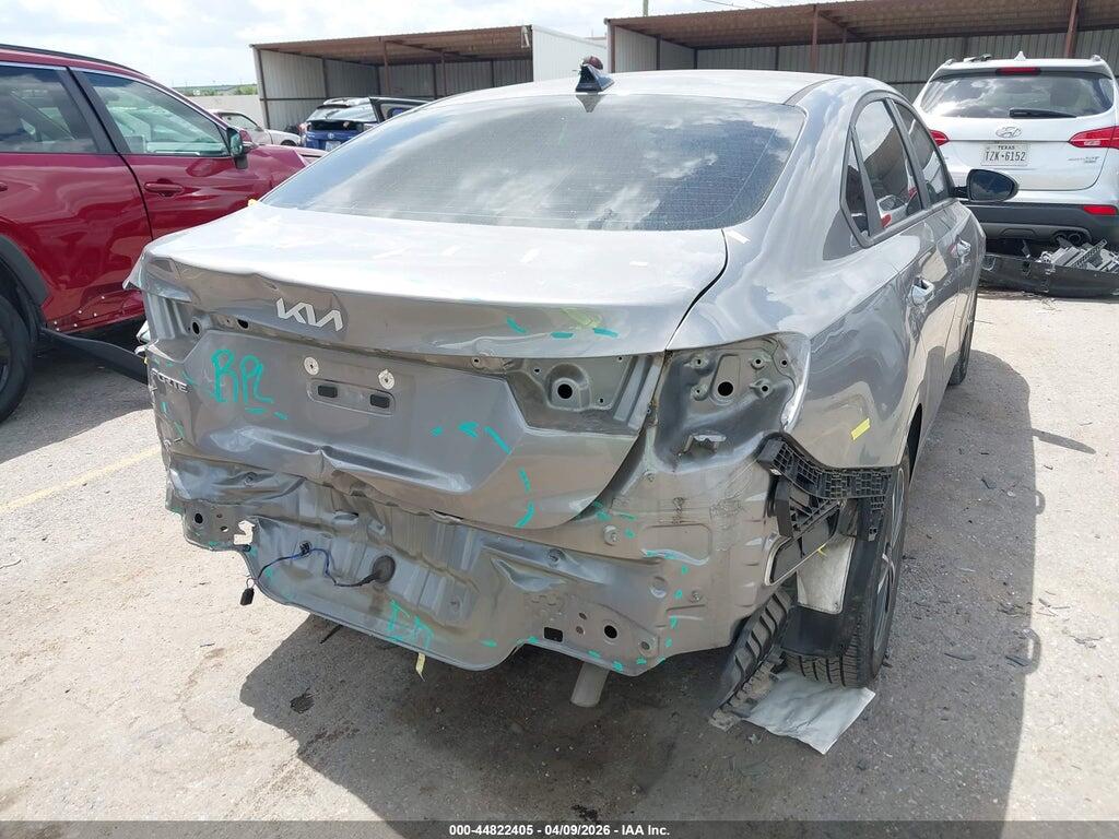 3KPF24AD8PE554742 2023 KIA FORTE photo no. 6