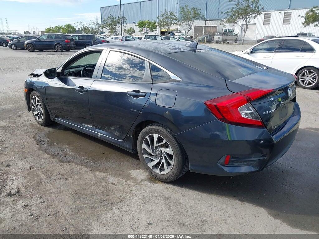 2HGFC2F7XJH590210 2018 HONDA CIVIC photo no. 3