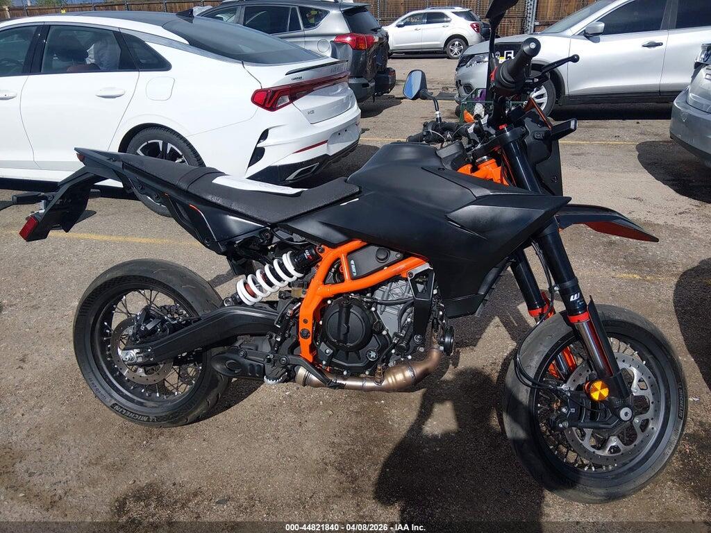 MD2J2J404TN206146 2026 KTM 690 photo no. 12