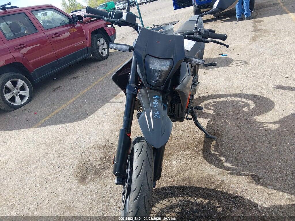 MD2J2J404TN206146 2026 KTM 690 photo no. 5