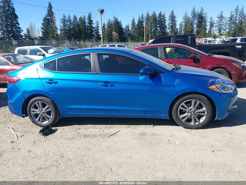 5NPD84LF0HH210324 2017 HYUNDAI ELANTRA photo no. 12