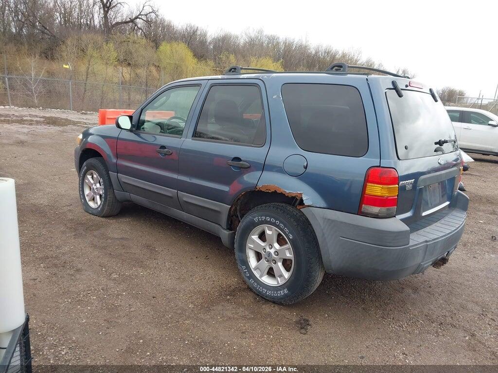 1FMYU93116KA74147 2006 FORD ESCAPE photo no. 3
