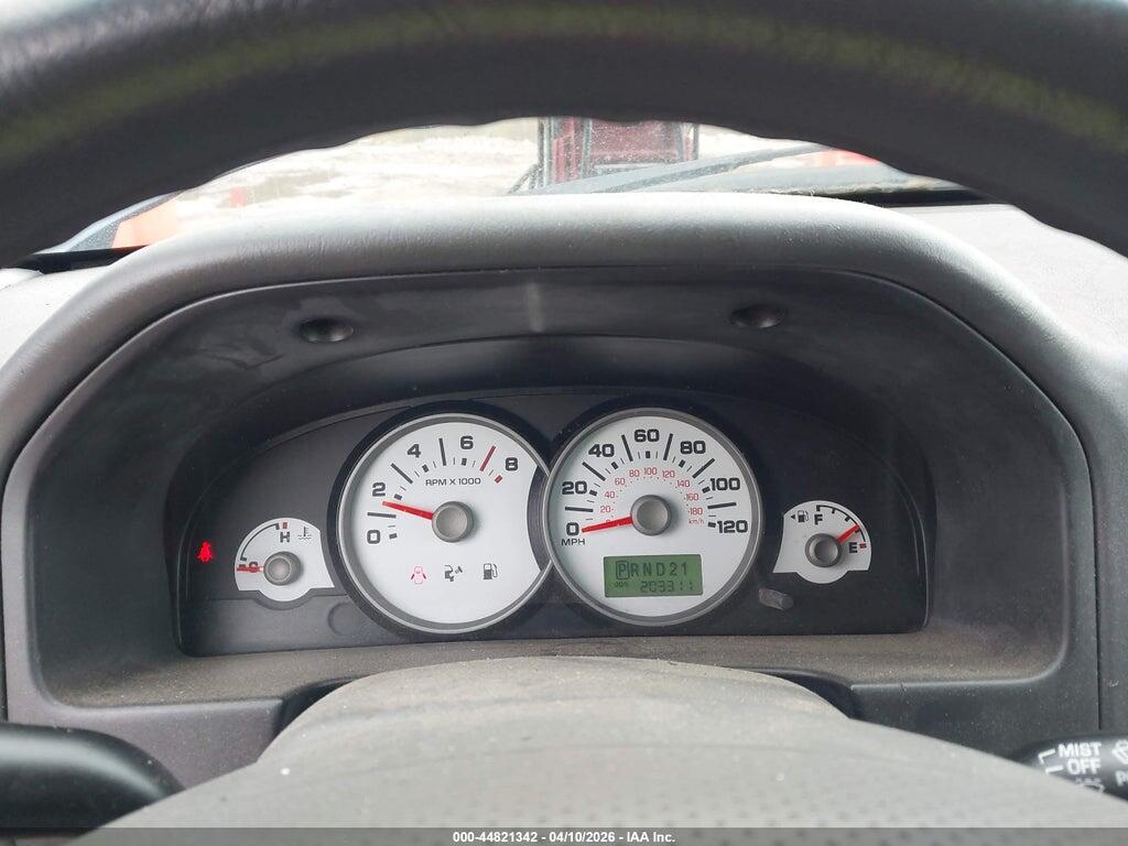 1FMYU93116KA74147 2006 FORD ESCAPE photo no. 7
