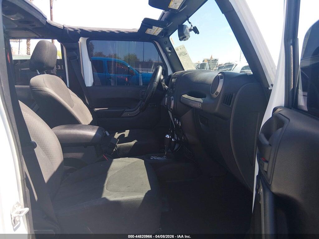1C4HJWDG2GL162344 2016 JEEP WRANGLER UNLIMITED photo no. 5