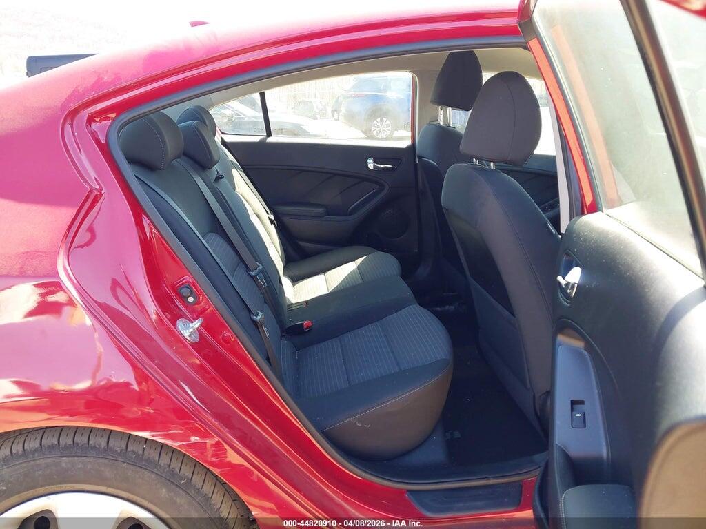 KNAFX4A63G5522874 2016 KIA FORTE photo no. 8