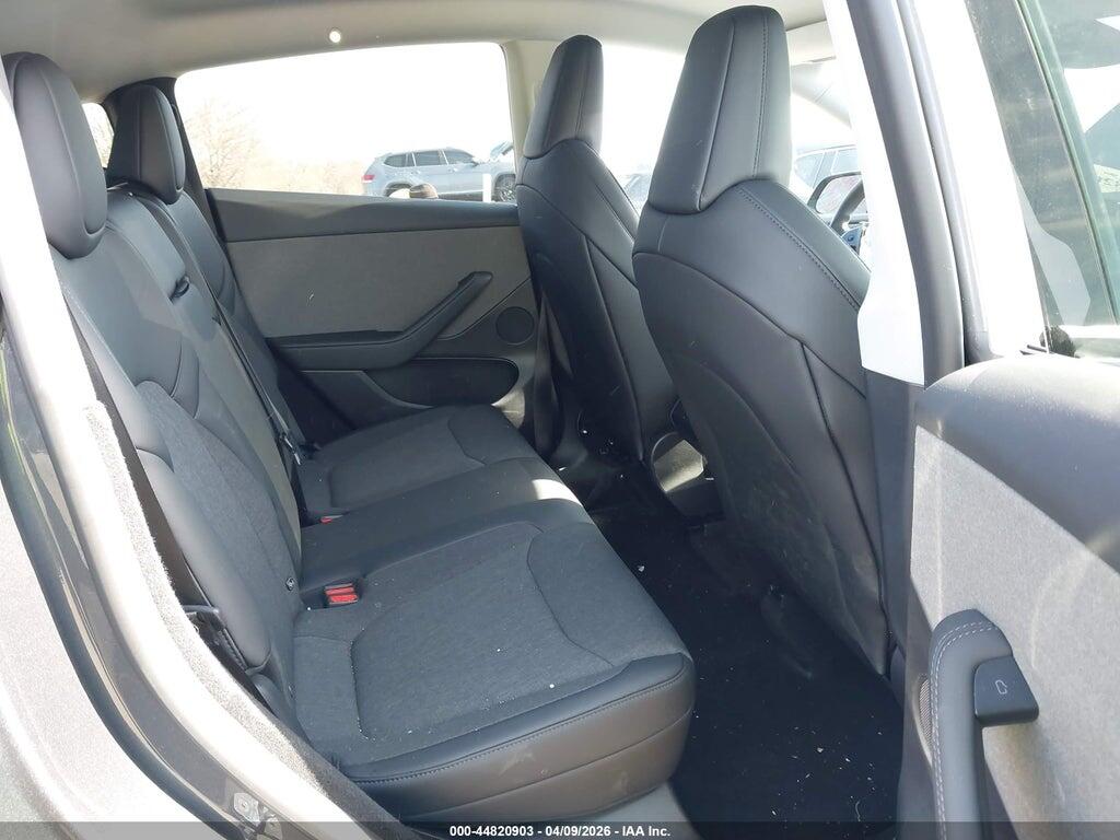 7SAYGDED6TA590597 2026 TESLA MODEL Y photo no. 8