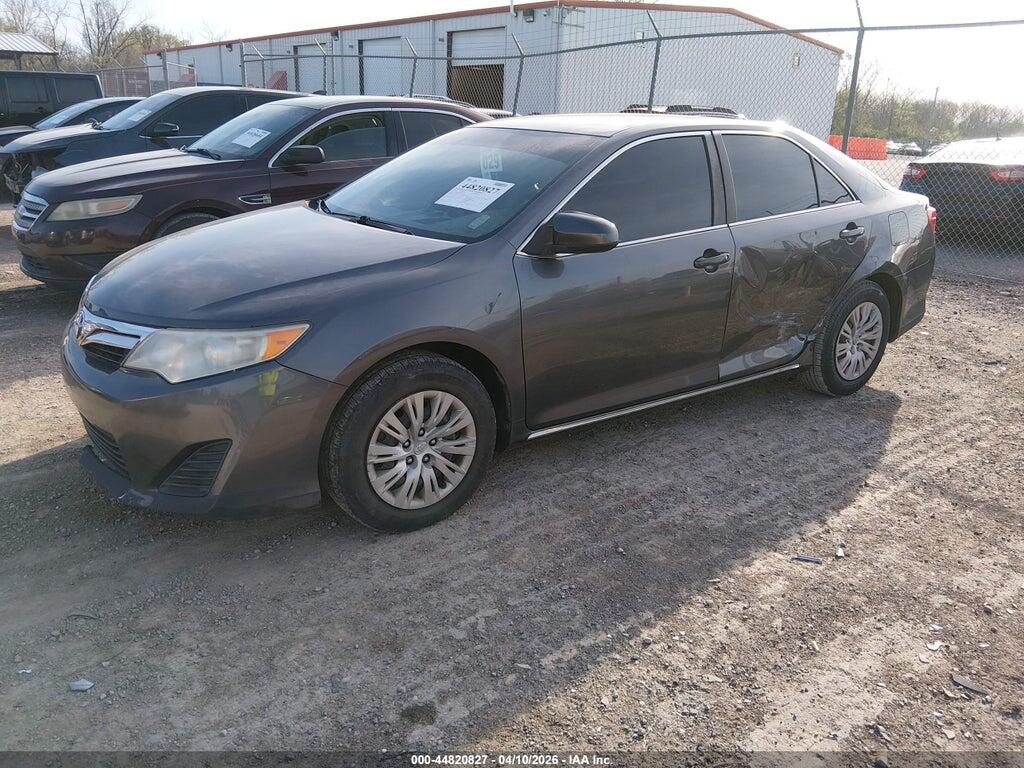 4T4BF1FK7DR288797 2013 TOYOTA CAMRY photo no. 2
