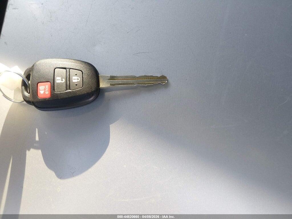 2T3RFREV0JW804293 2018 TOYOTA RAV4 photo no. 11