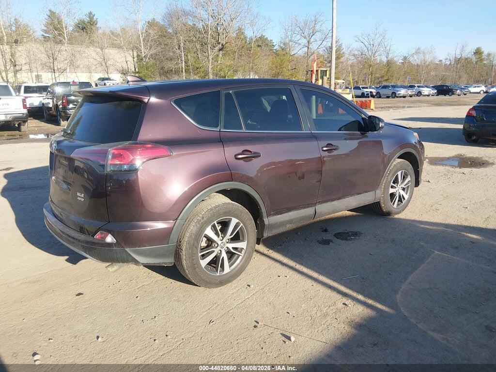 2T3RFREV0JW804293 2018 TOYOTA RAV4 photo no. 4