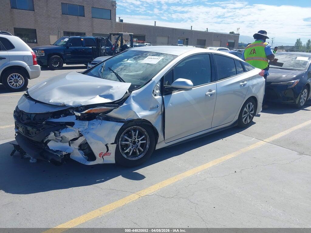 JTDKARFPXJ3095486 2018 TOYOTA PRIUS PRIME photo no. 2