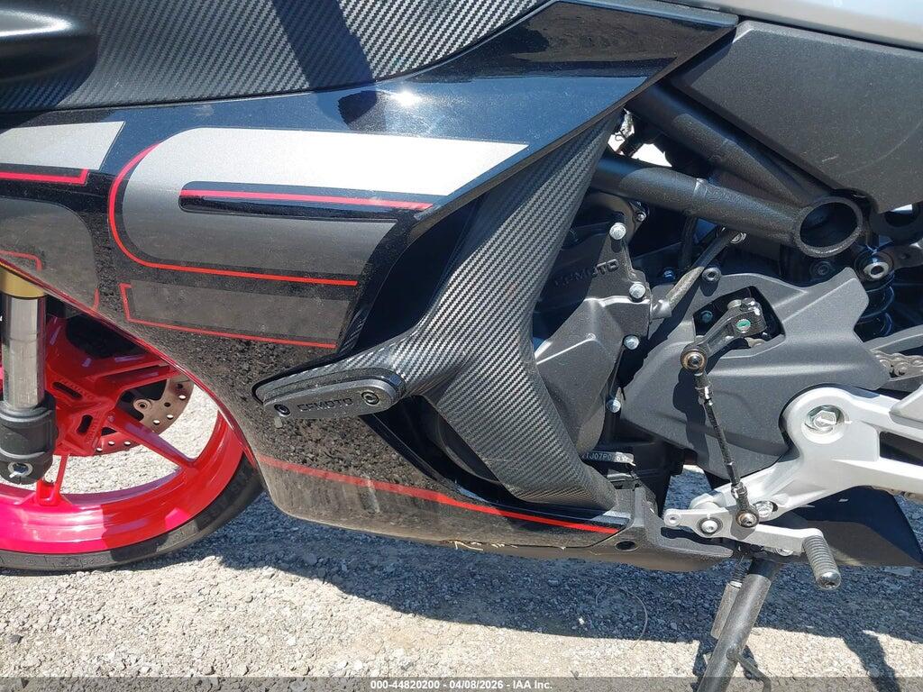 LCEPESLPXT6000125 2026 CF MOTO 450SS photo no. 9