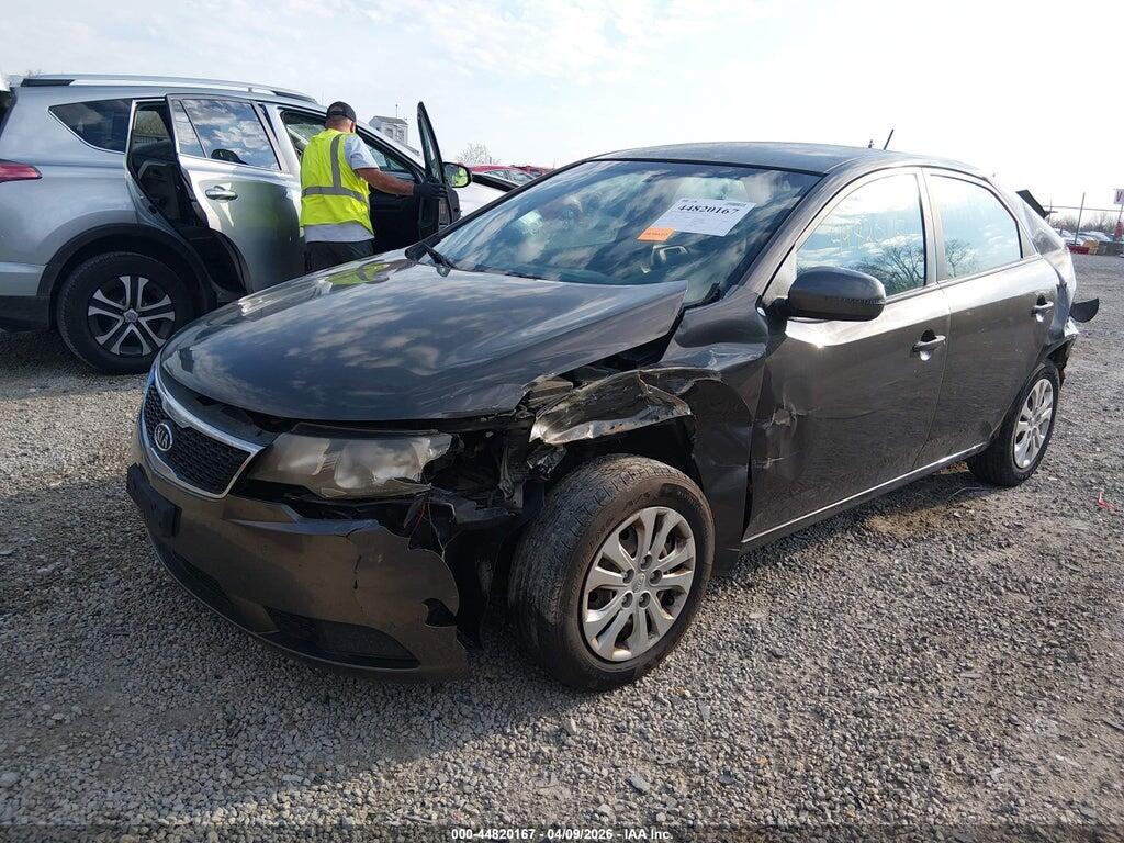 KNAFU4A25B5425139 2011 KIA FORTE photo no. 2
