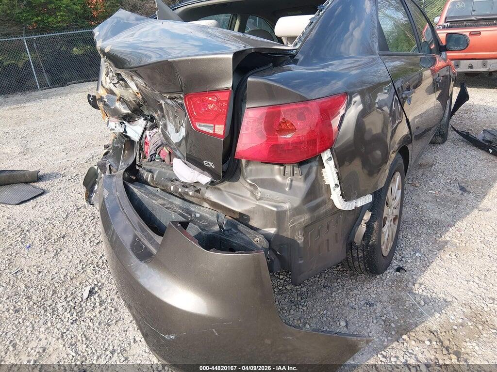 KNAFU4A25B5425139 2011 KIA FORTE photo no. 6