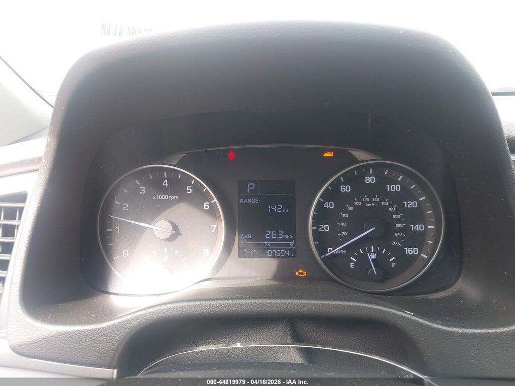 5NPD84LF8HH092393 2017 HYUNDAI ELANTRA photo no. 7