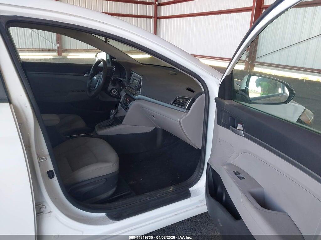 5NPD74LF8HH165099 2017 HYUNDAI ELANTRA photo no. 5