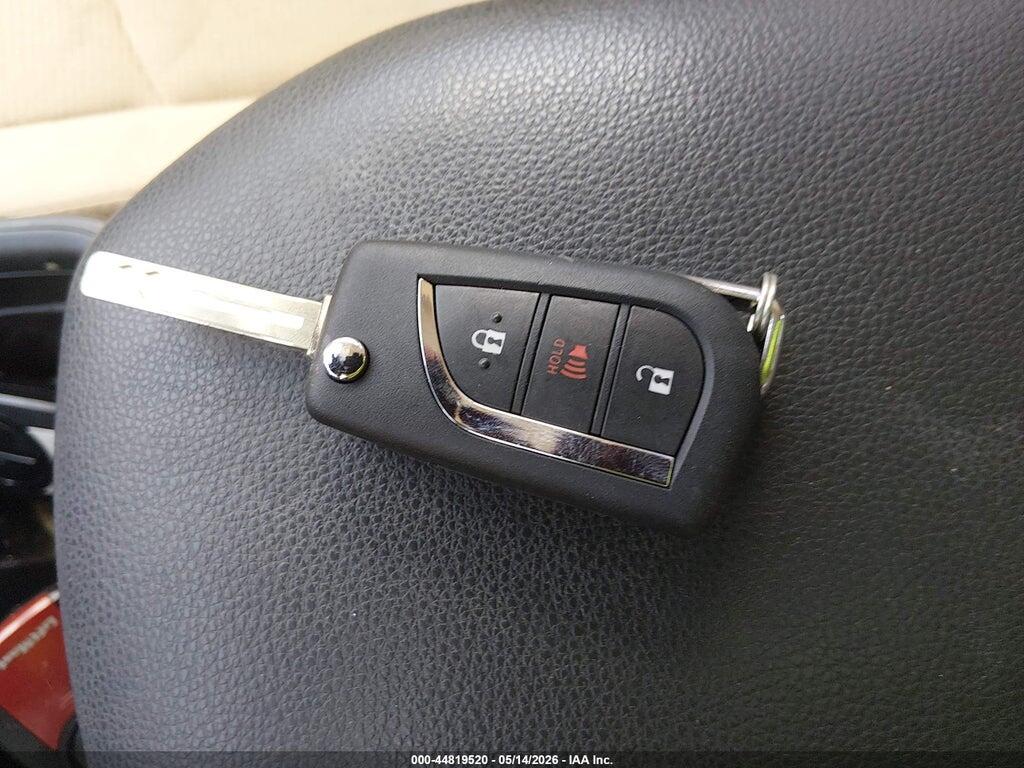 JTMH1RFV3KJ001468 2019 TOYOTA RAV4 photo no. 11