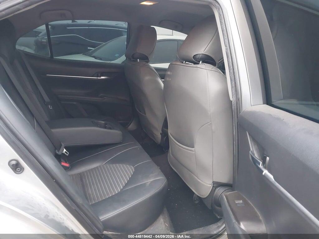 4T1G11AK8MU614645 2021 TOYOTA CAMRY photo no. 8