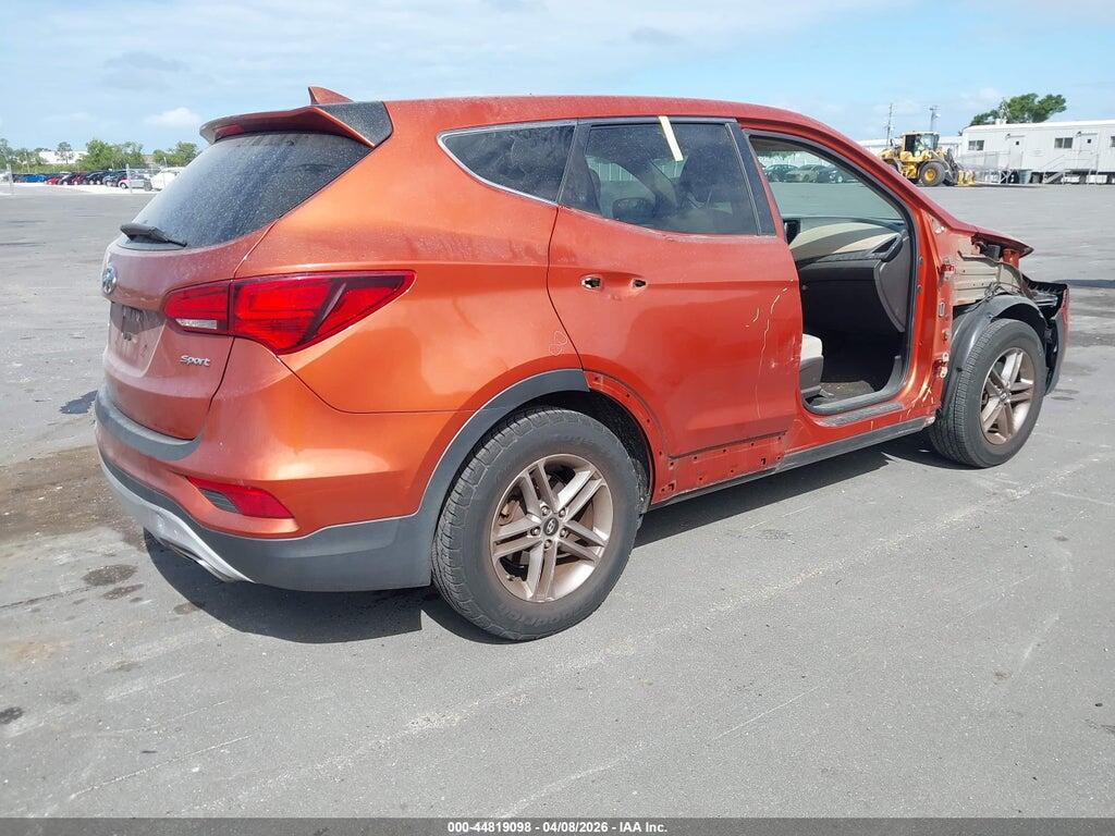 5XYZT3LB0HG435412 2017 HYUNDAI SANTA FE SPORT photo no. 4