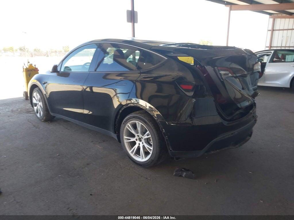 7SAYGDEE0NF449166 2022 TESLA MODEL Y photo no. 3