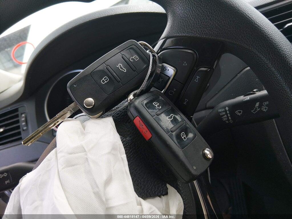3VW2K7AJ5FM215122 2015 VOLKSWAGEN JETTA photo no. 11