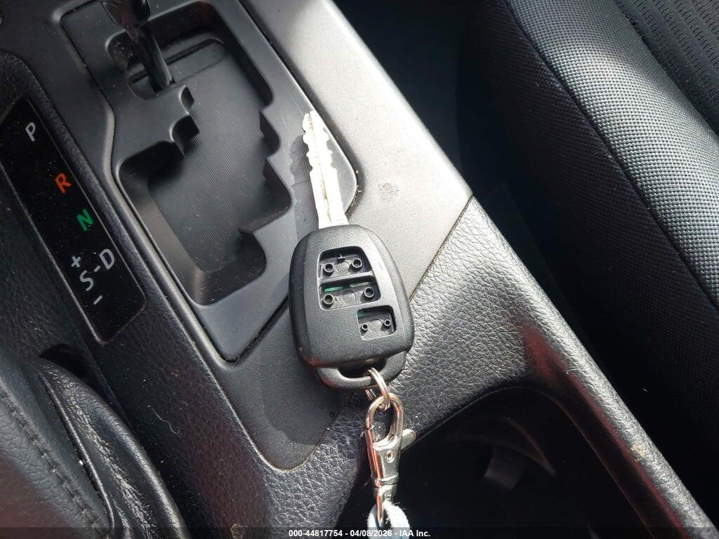 2T3BFREV1HW588174 2017 TOYOTA RAV4 photo no. 11