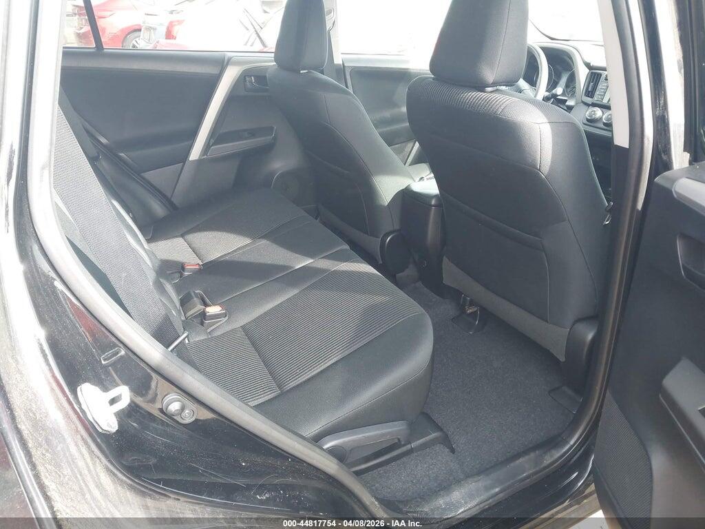 2T3BFREV1HW588174 2017 TOYOTA RAV4 photo no. 8