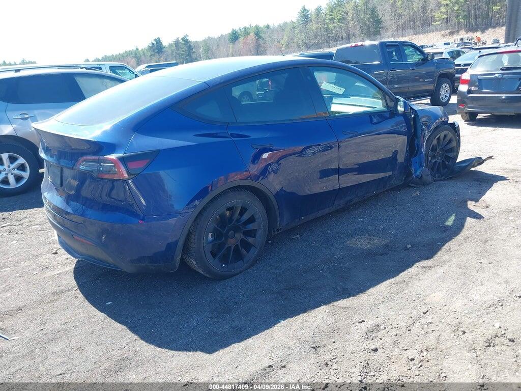 7SAYGDEE3NF481433 2022 TESLA MODEL Y photo no. 4