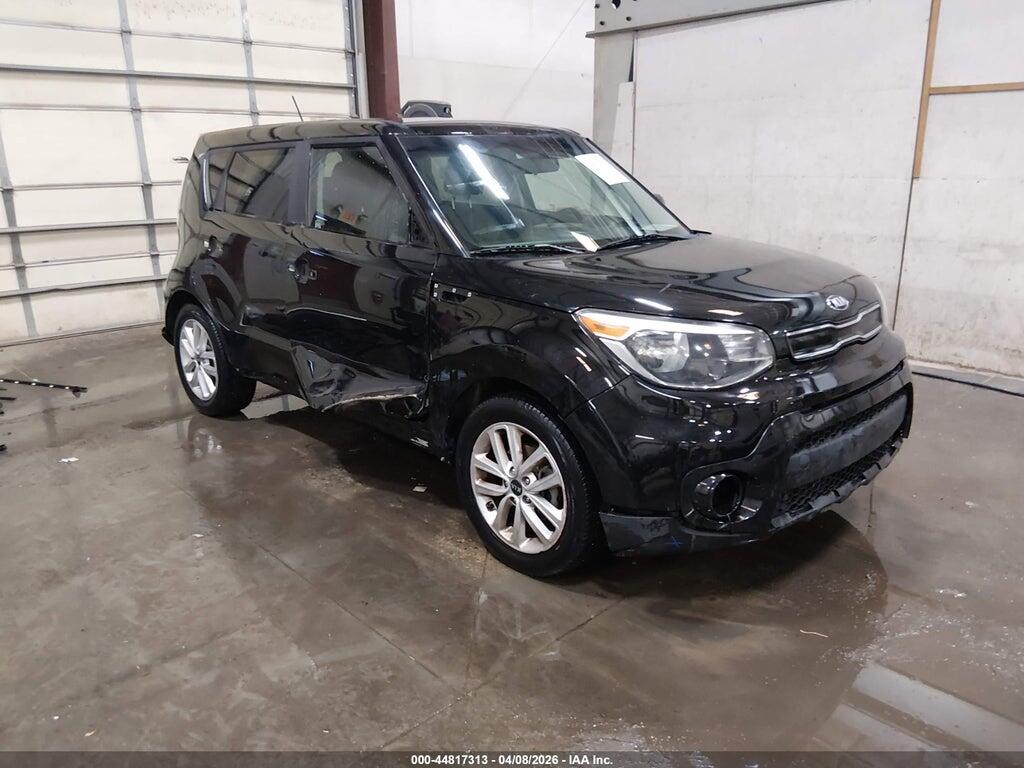 KNDJP3A57J7533760 2018 KIA SOUL photo no. 1