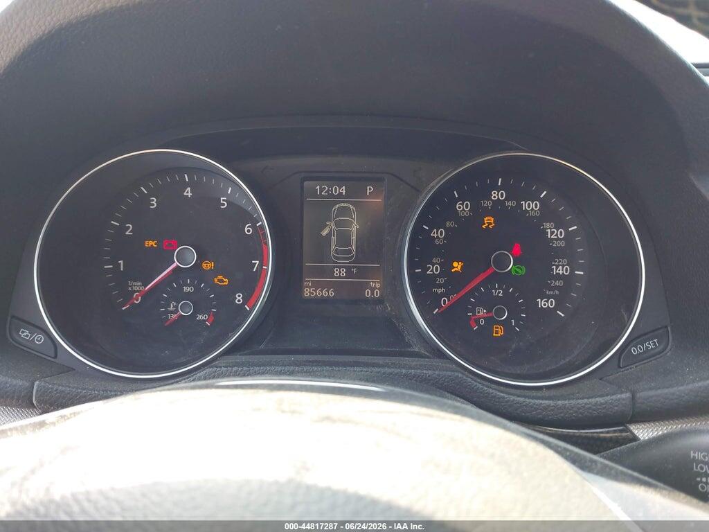 1VWJM7A35JC040002 2018 VOLKSWAGEN PASSAT photo no. 7