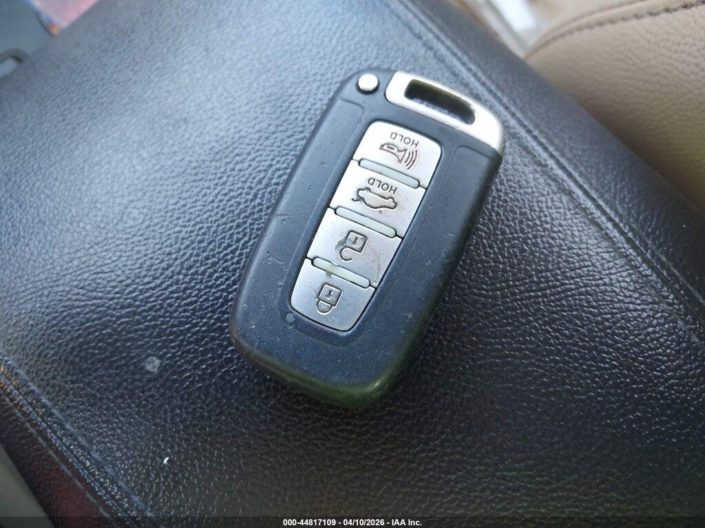 5NPEC4ACXDH699403 2013 HYUNDAI SONATA photo no. 11